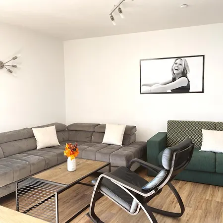 Ferienwohnung Kuehar Maishofen Exterior photo